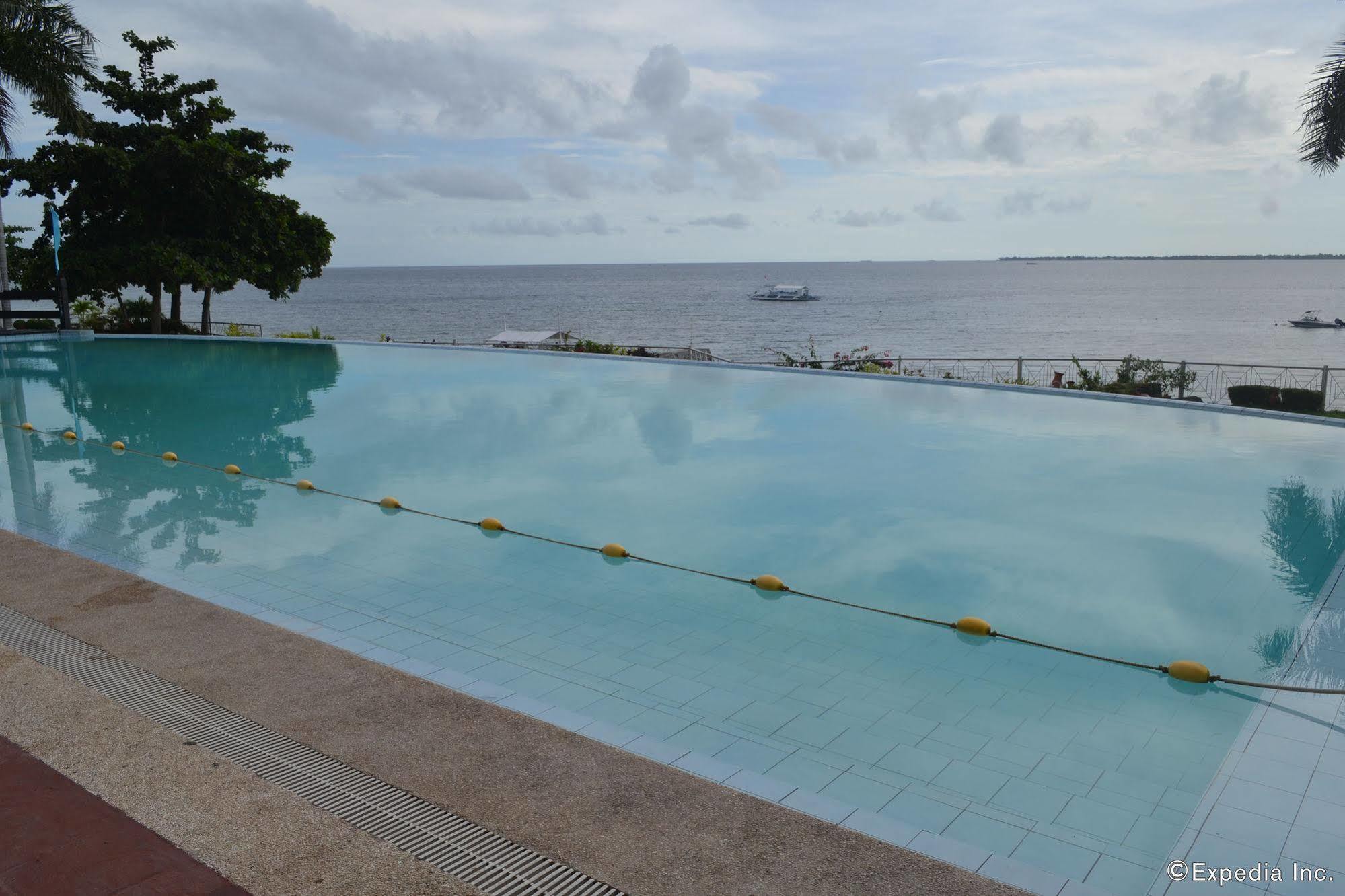 Vista Mar Beach Resort And Country Club Lapu-Lapu City Exteriér fotografie